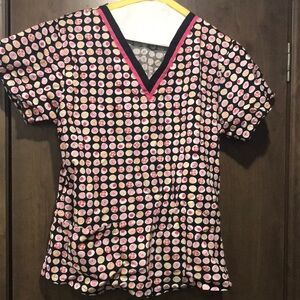 Landau circles scrub top